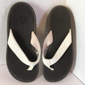 Olukai - Ohana style beach sandles